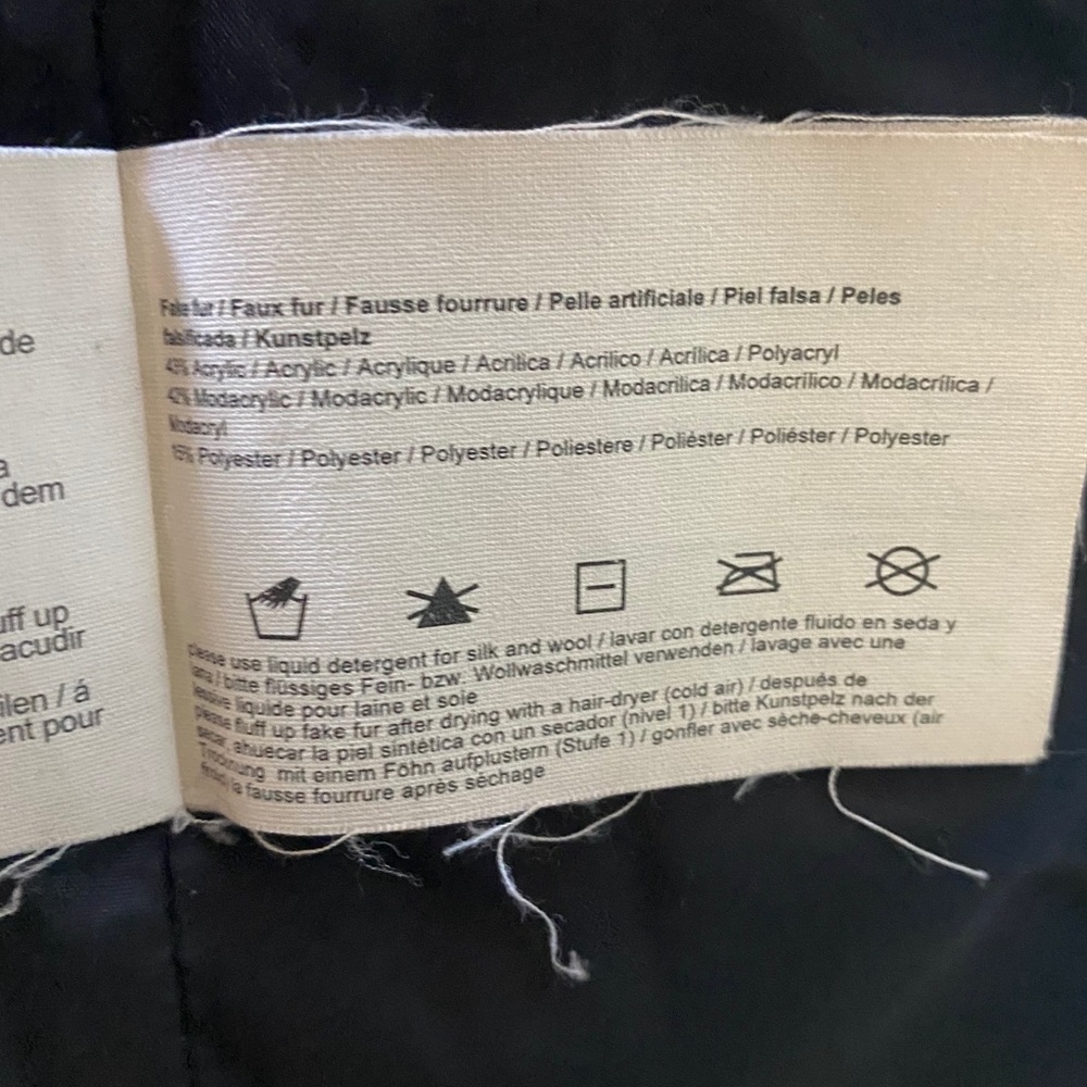 Esprit black down puffer coat removable fur collar - Picture 13 of 15